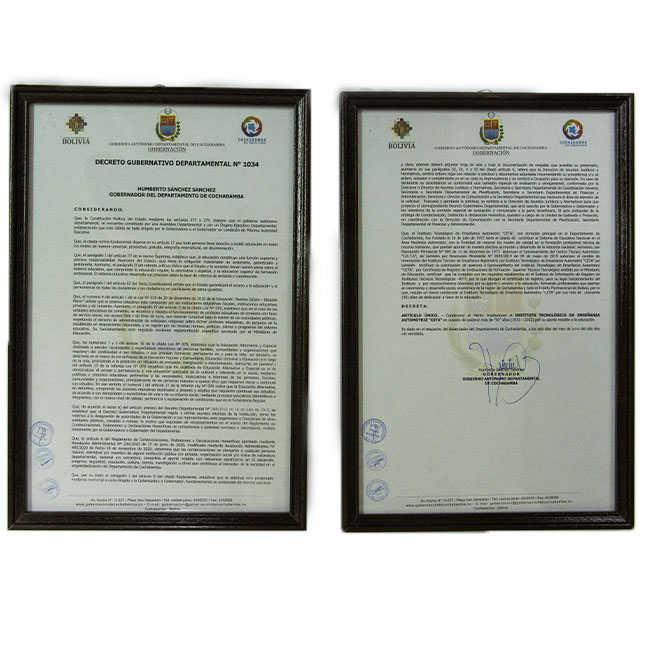 50 años emitida por el gobierno autónomo departamental de cochabamba