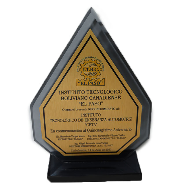 50 años emitida por el instituto tecnológico boliviano canadiense "El Paso"